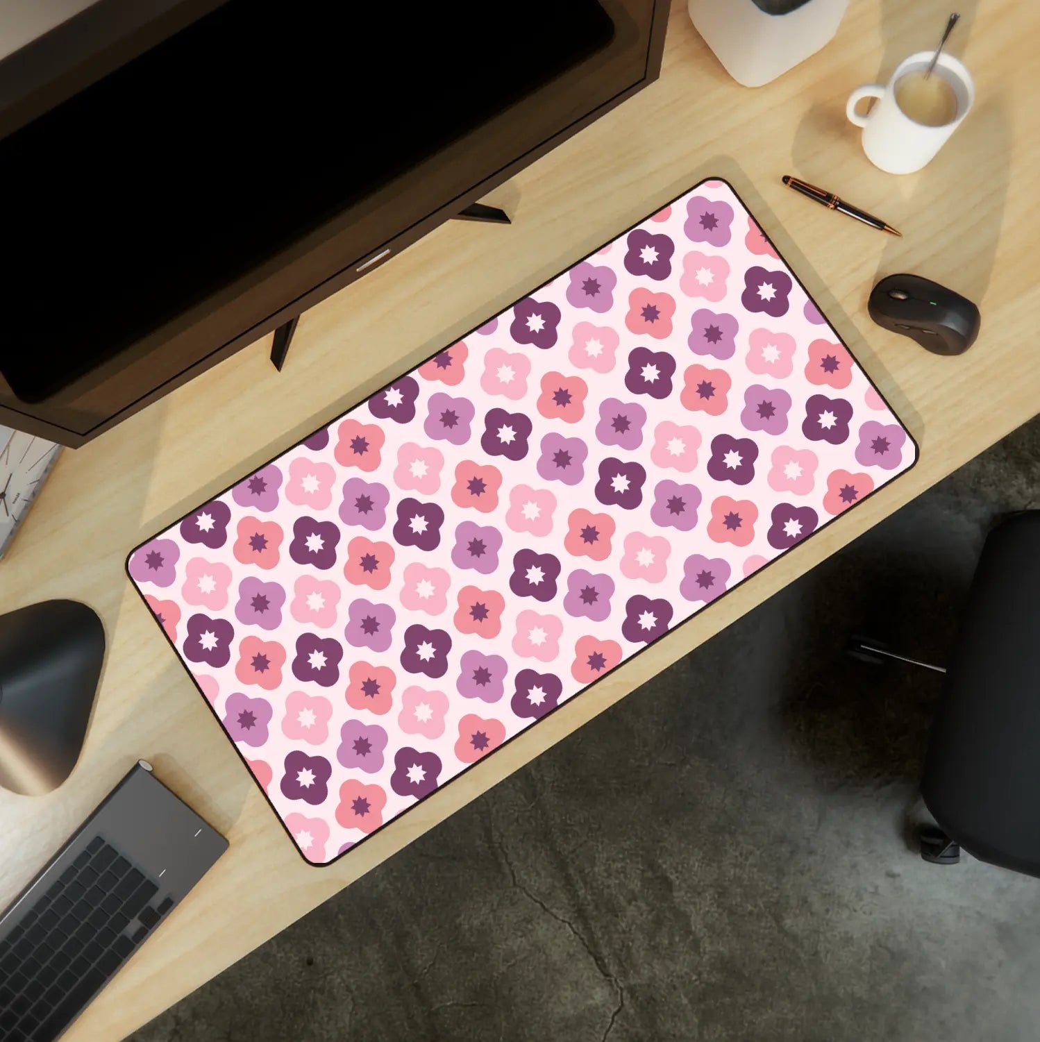 Pink Flower Geometric Mousepad - Extra Large, Anti-Slip Rubber Base, Gaming Mousepad Design Extended Non-Slip Mousepad